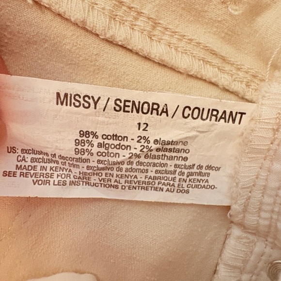 Gloria Vanderbilt Women’s Cream Skimmer Cropped Pants Size 12 Casual Stretch - Picture 12 of 13